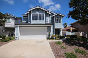 Relaxing Retreat - 3 bdrm 2.5 bath house - sleeps up to 10!